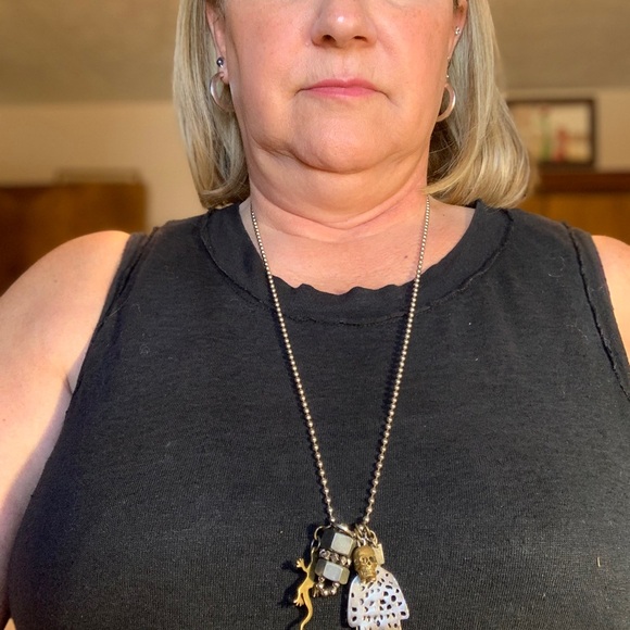 Fun necklace - Picture 2 of 2